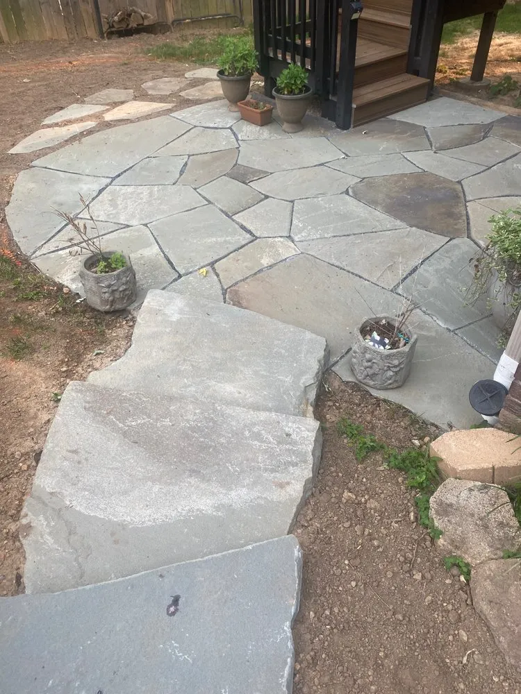 Custom yard cleanup service in Adelphi, MD - MMV Landscaping & Stonework
