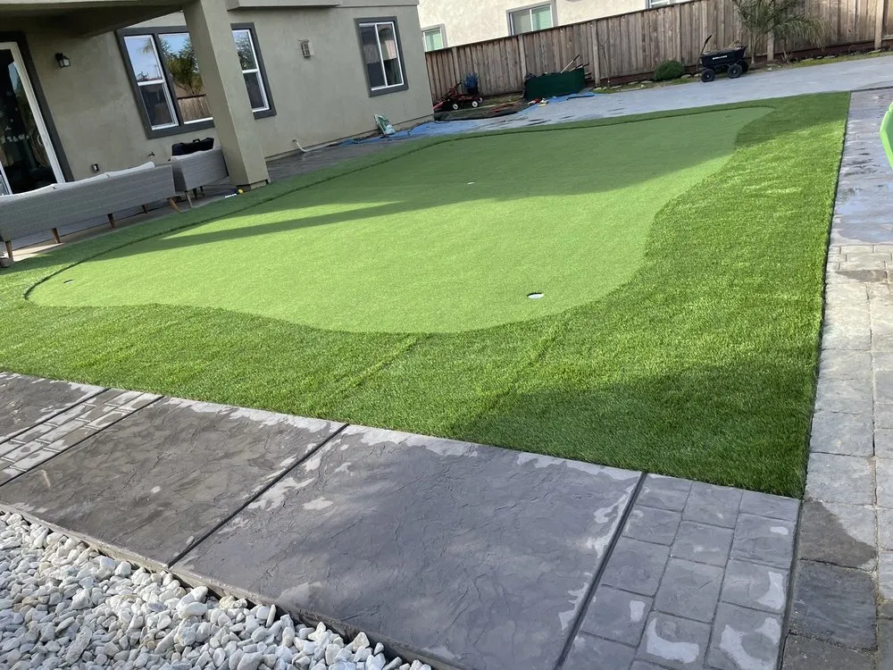 Professional yard cleanup service in Oakley, CA by MN. LANDSCAPE & CONSTRUCTION