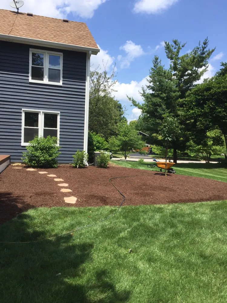 Professional landscape design experts serving Plainfield, IL - M&N Landscaping