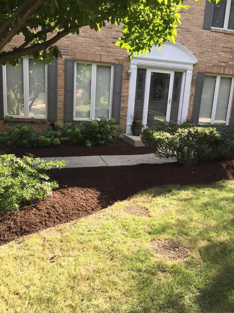 Expert garden landscaping for beautiful yards in Plainfield, IL by M&N Landscaping