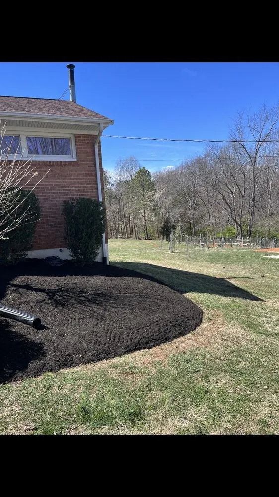 Professional garden landscaping experts serving Evington, VA - M&N Lawncare