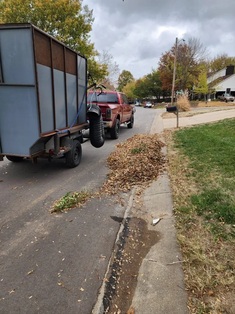 Top-rated yard maintenance for residential properties in Derby, KS by M&N Services