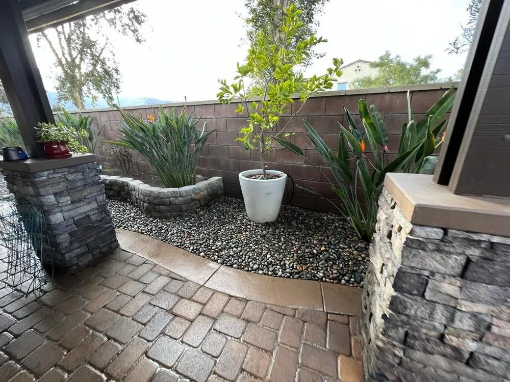 Trusted yard maintenance in Wildomar, CA - Méndez Landscaping