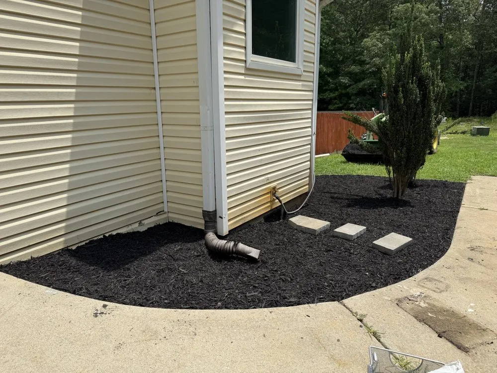 Expert garden landscaping in Brooks, GA - MNK In And Out Solutions