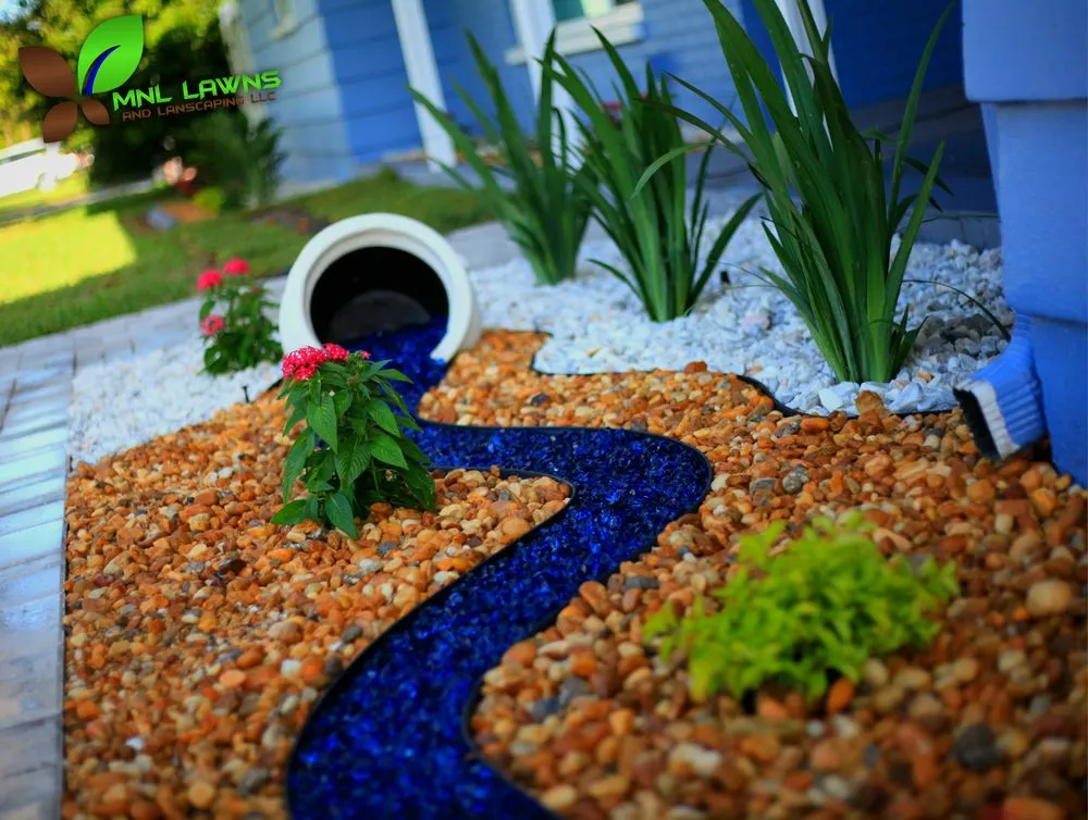 Expert lawn mowing service in Saint Petersburg, FL - MNL Lawns And Landscaping