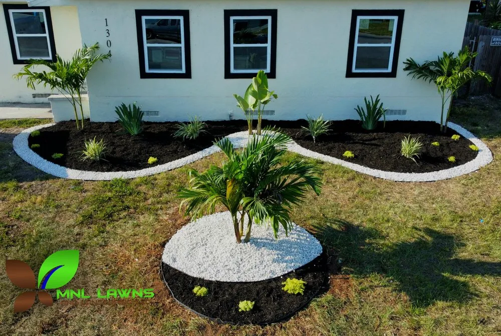 Custom lawn mowing service for homes across Saint Petersburg, FL - MNL Lawns And Landscaping