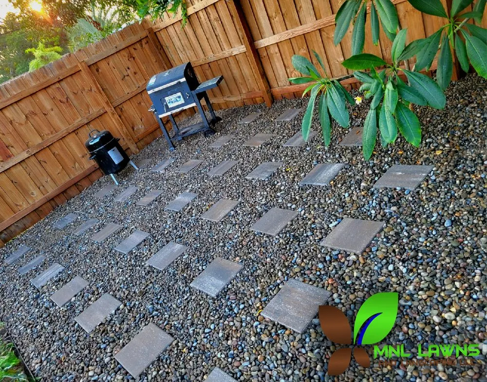 Affordable yard cleanup service in Saint Petersburg, FL - MNL Lawns And Landscaping