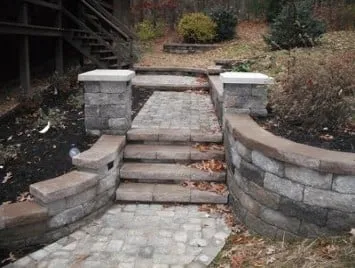 Top-rated garden landscaping in Tyrone, PA - MNM Enterprises