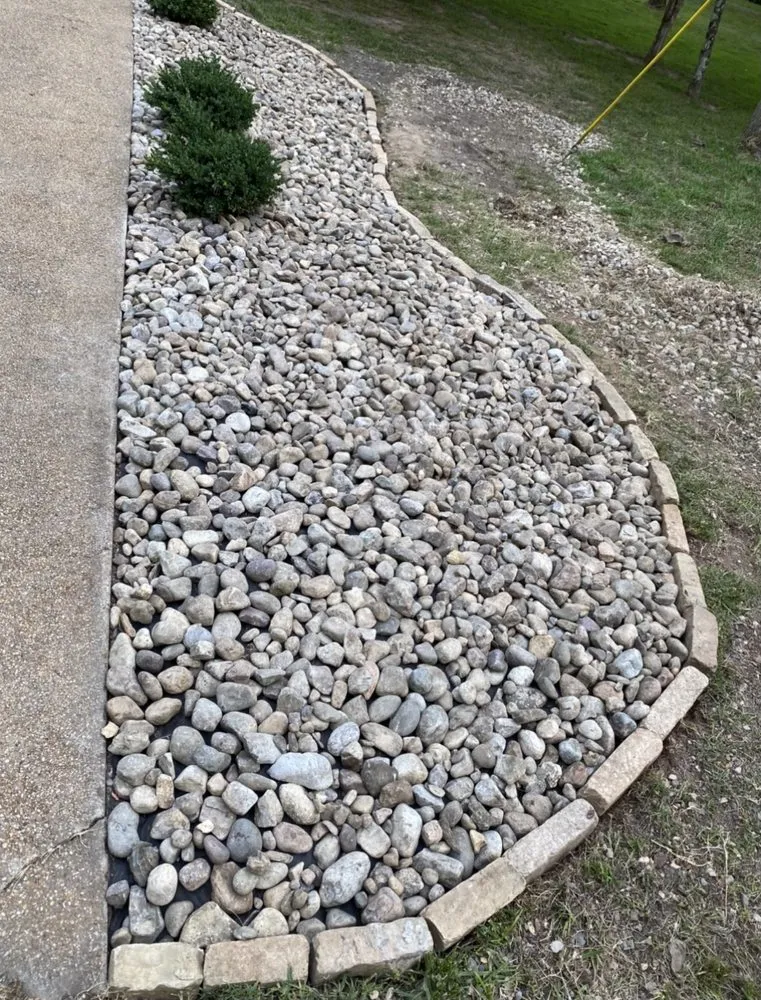 Affordable outdoor landscaping near you in Front Royal, VA by Mnt View Services