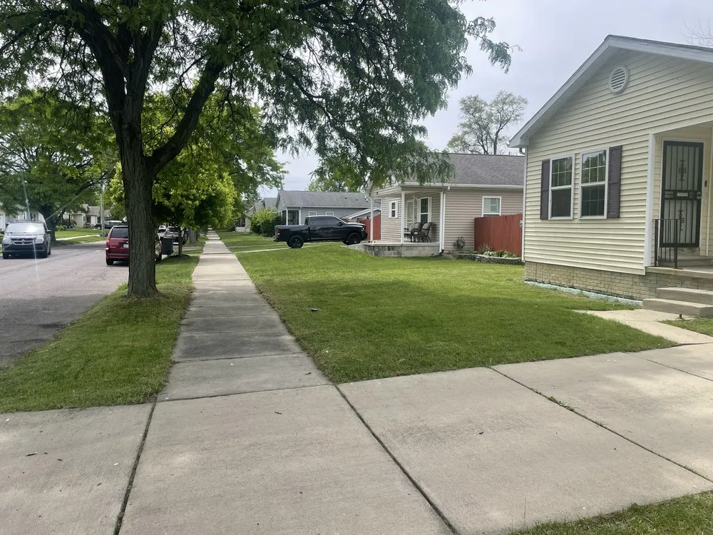 Affordable garden landscaping for outdoor upgrades across Detroit, MI - M&O Landscaping