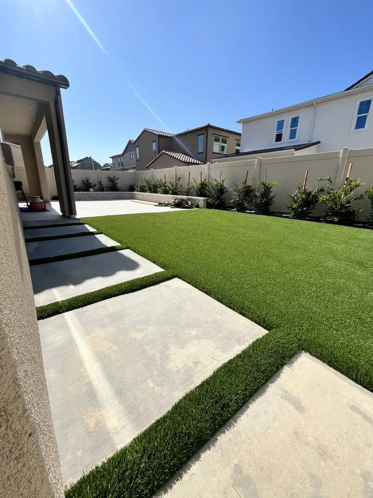 Local garden landscaping experts serving Fullerton, CA - Moa & Sons Landscape