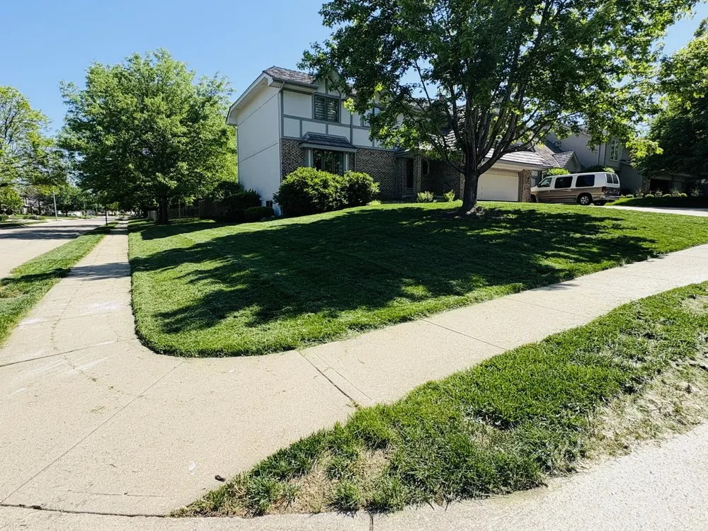Trusted outdoor landscaping in Omaha, NE by Moars Lawn and Services