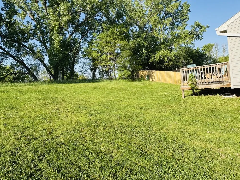 Top-rated landscape installation experts serving Omaha, NE - Moars Lawn and Services