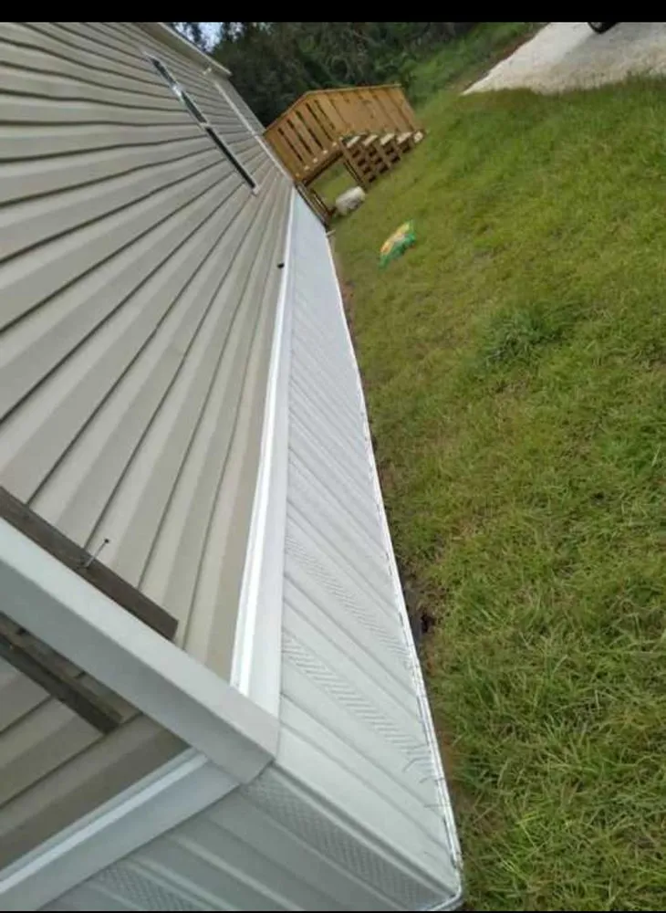 Top-rated lawn mowing service experts serving Milton, FL - Mobile Home Skirting and More