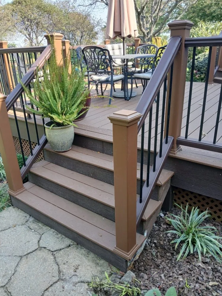 Custom landscaping services experts serving Lexington, KY - Mobile Services Handyman Home Improvements