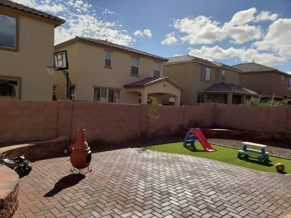 Professional garden landscaping experts serving Sahuarita, AZ - Mochomo's Landscape