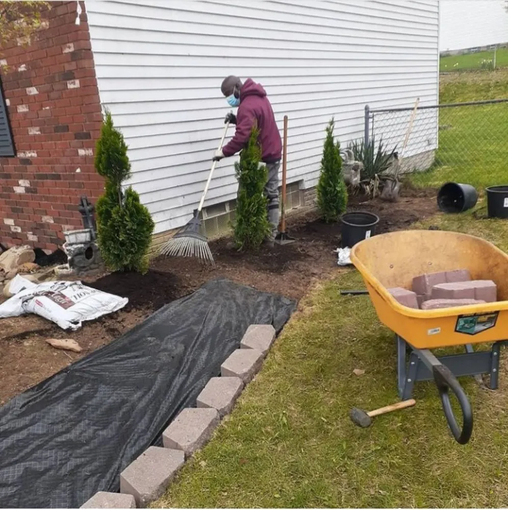 Top-rated yard maintenance with custom design in Cleveland, OH by Mock Ohio Landscaping