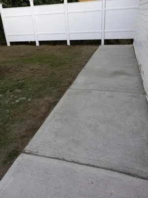 Mock Ohio Landscaping Logo