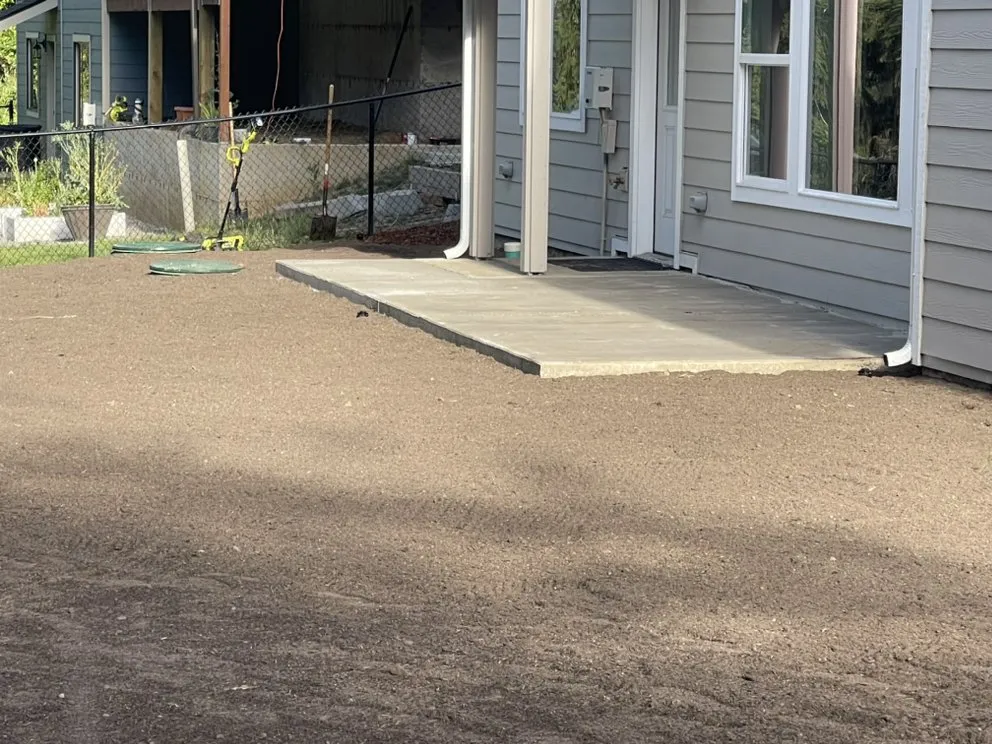 Reliable landscape installation in Centralia, WA by Moctezuma Landscaping and Fencing