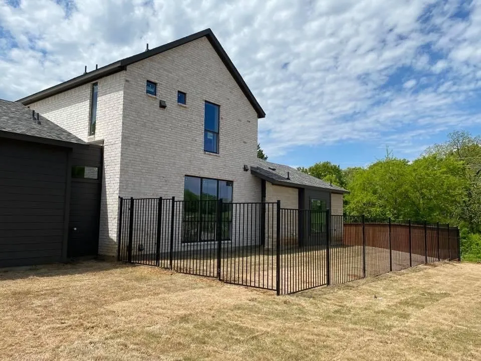 Top-rated residential landscaping in Austin, TX by Modern Designs of Texas