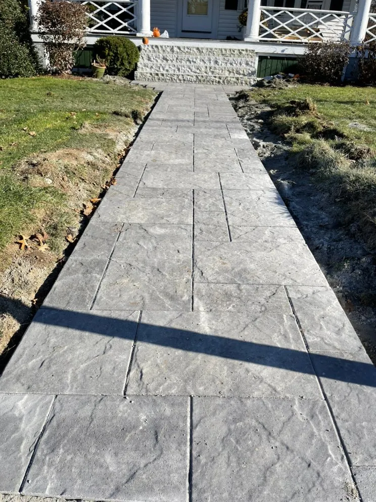 Affordable lawn mowing service experts serving Westport, MA - Modern Hardscapes