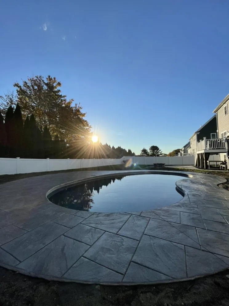 Top-rated lawn care service in Westport, MA - Modern Hardscapes