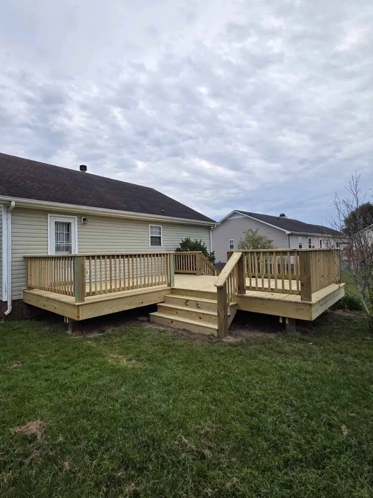 Local lawn care service experts serving Jacksonville, NC - Modern Home & Ground Solutions