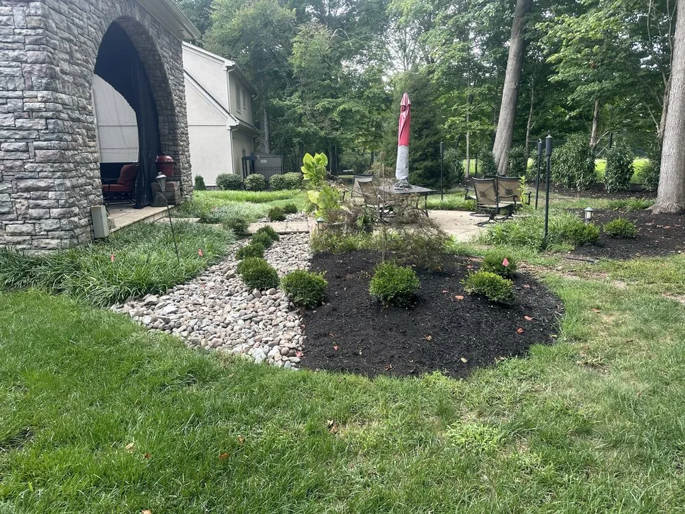 Top-rated yard cleanup service in Prospect, KY by Modern Home Builders