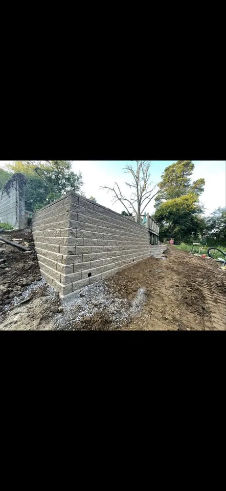 Expert garden landscaping near you in Prospect, KY by Modern Home Builders