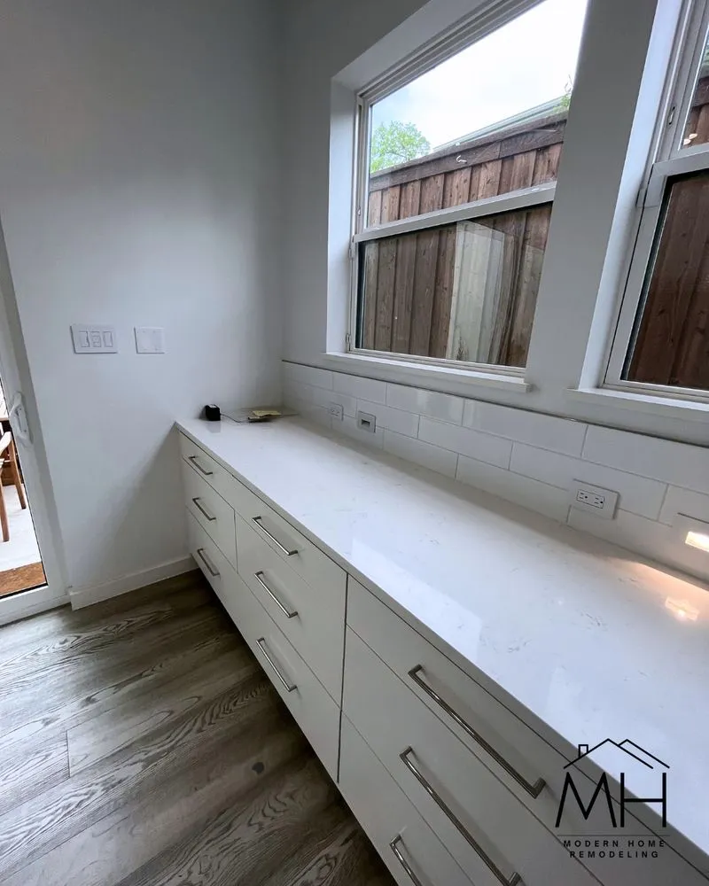 Custom lawn mowing service in Plano, TX - Modern Home Remodeling