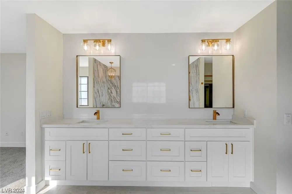 Affordable lawn mowing service near you across Las Vegas, NV - Modern House