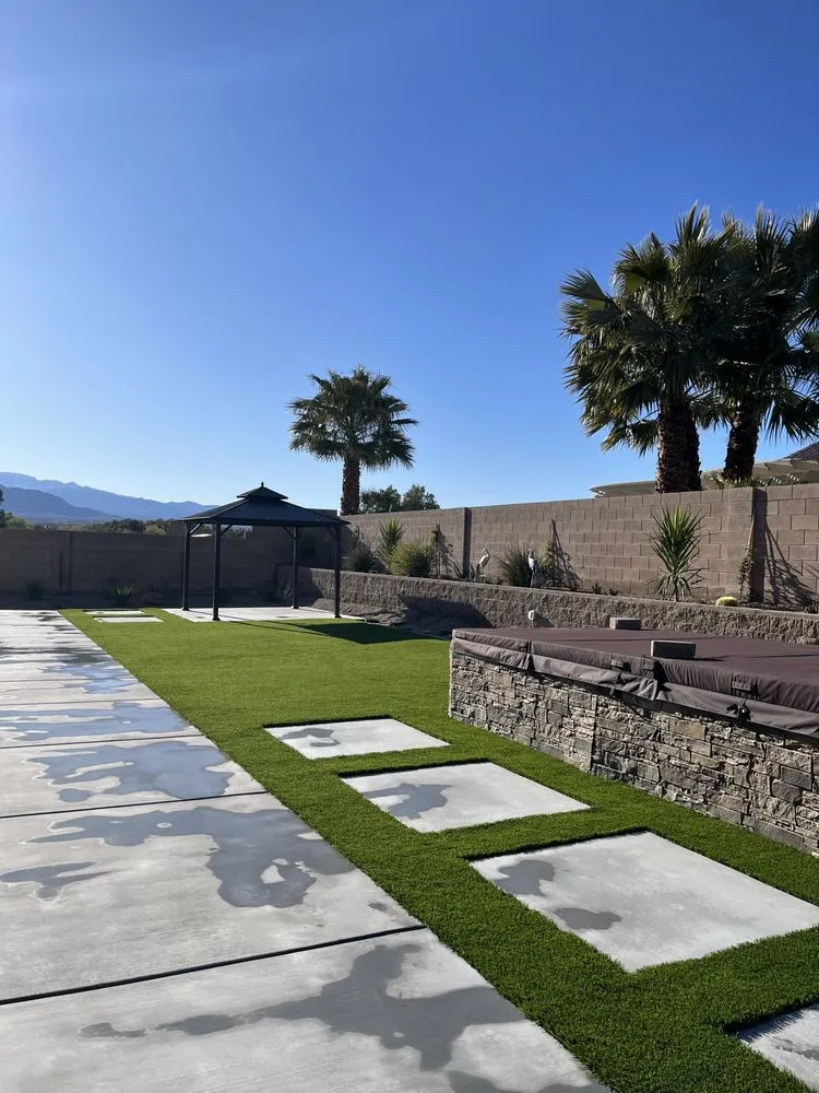 Professional residential landscaping in Las Vegas, NV by Modern Landscape