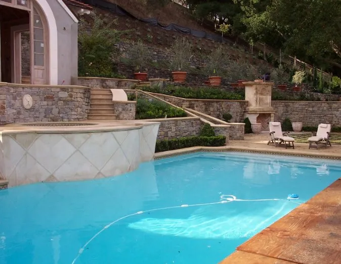 Local lawn care service near you in Campbell, CA by Modern Landscaping