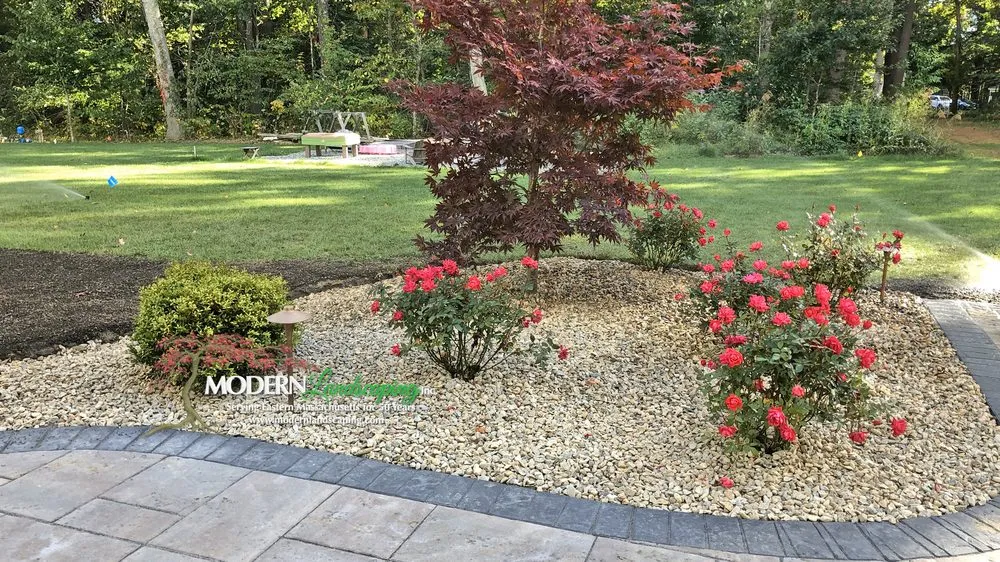 Custom landscape design experts serving North Easton, MA - Modern Landscaping