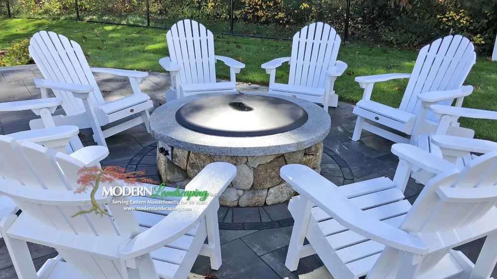 Custom yard maintenance experts serving North Easton, MA - Modern Landscaping