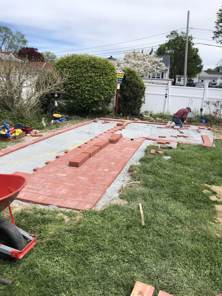 Professional yard maintenance experts serving Westport, MA - Modern Landscaping