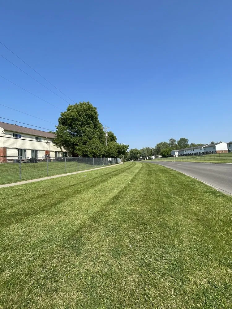 Trusted lawn care service for beautiful yards across Novi, MI - Modern Lawn & Snow