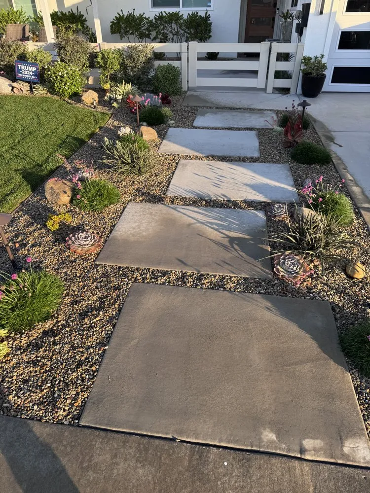 Reliable outdoor landscaping experts serving Costa Mesa, CA - Modern Lawns