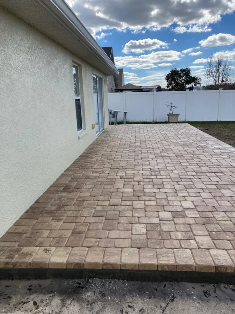 Expert landscape installation in Orlando, FL by Modern Look Landscaping Services