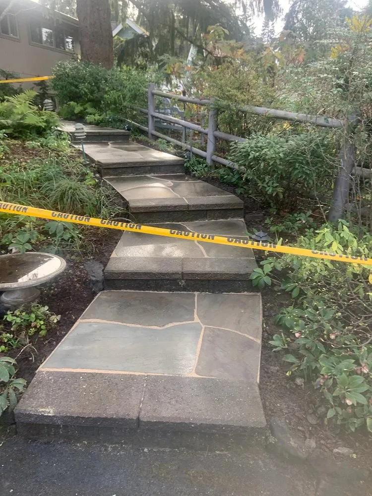 Local residential landscaping for beautiful yards in Redmond, WA by Modern Lots