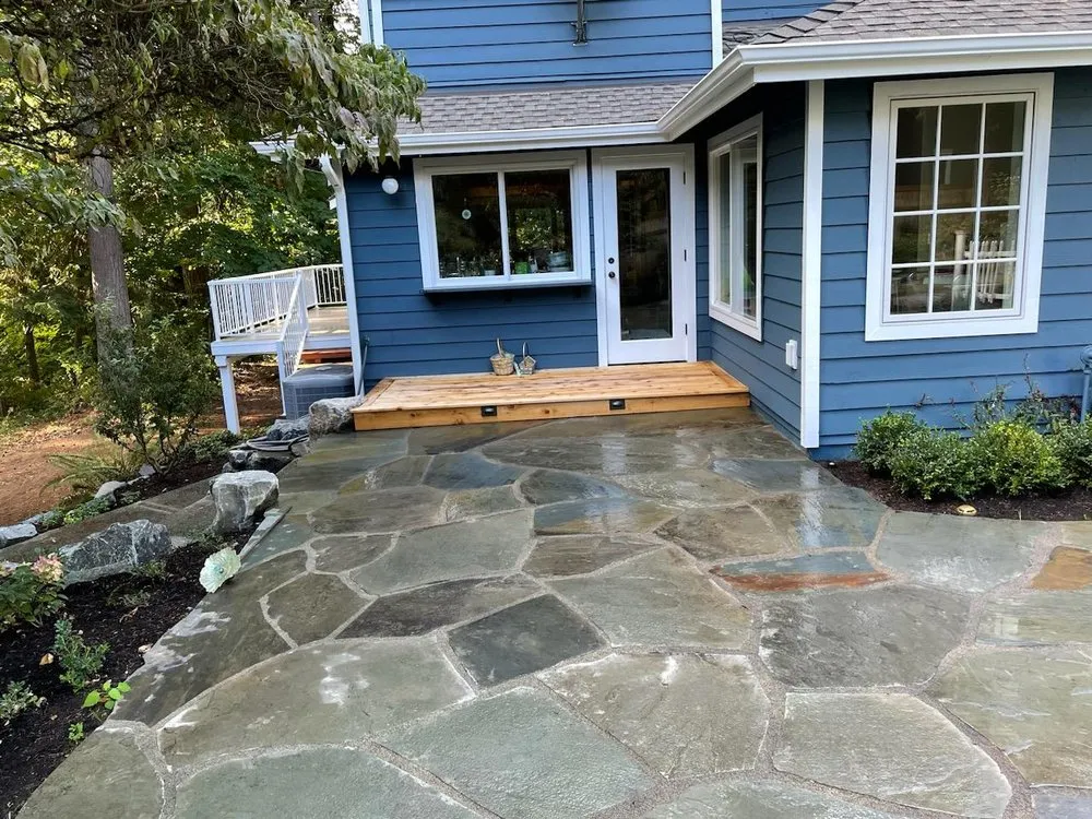 Local yard maintenance with custom design in Redmond, WA by Modern Lots