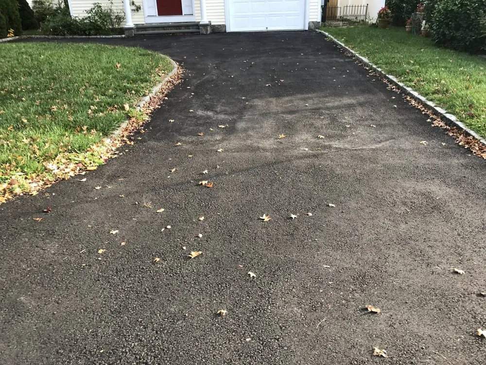 Top-rated landscape installation in Norwalk, CT - Modern Masonry