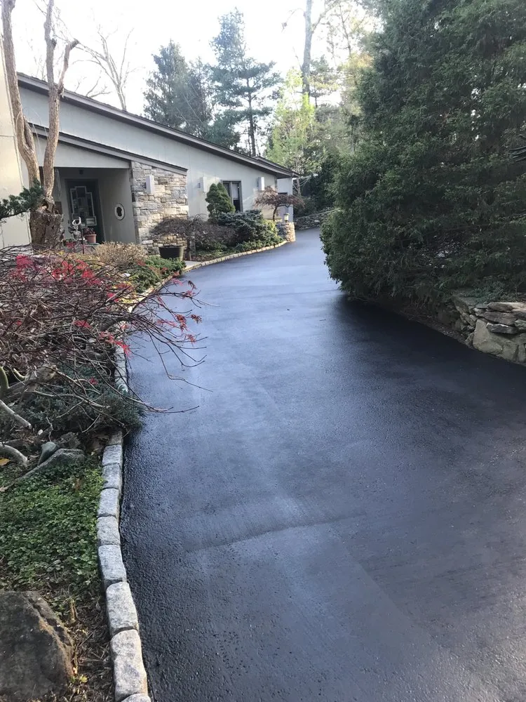 Custom yard maintenance experts serving Norwalk, CT - Modern Masonry