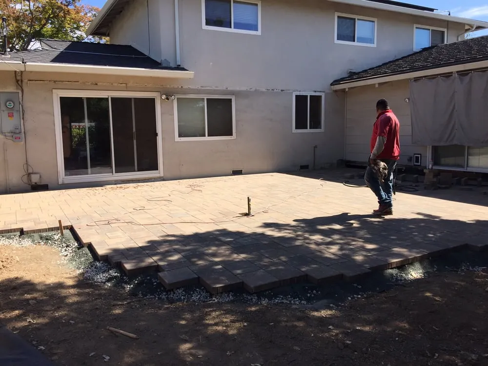 Expert landscape design in Los Altos, CA - Modern Paving