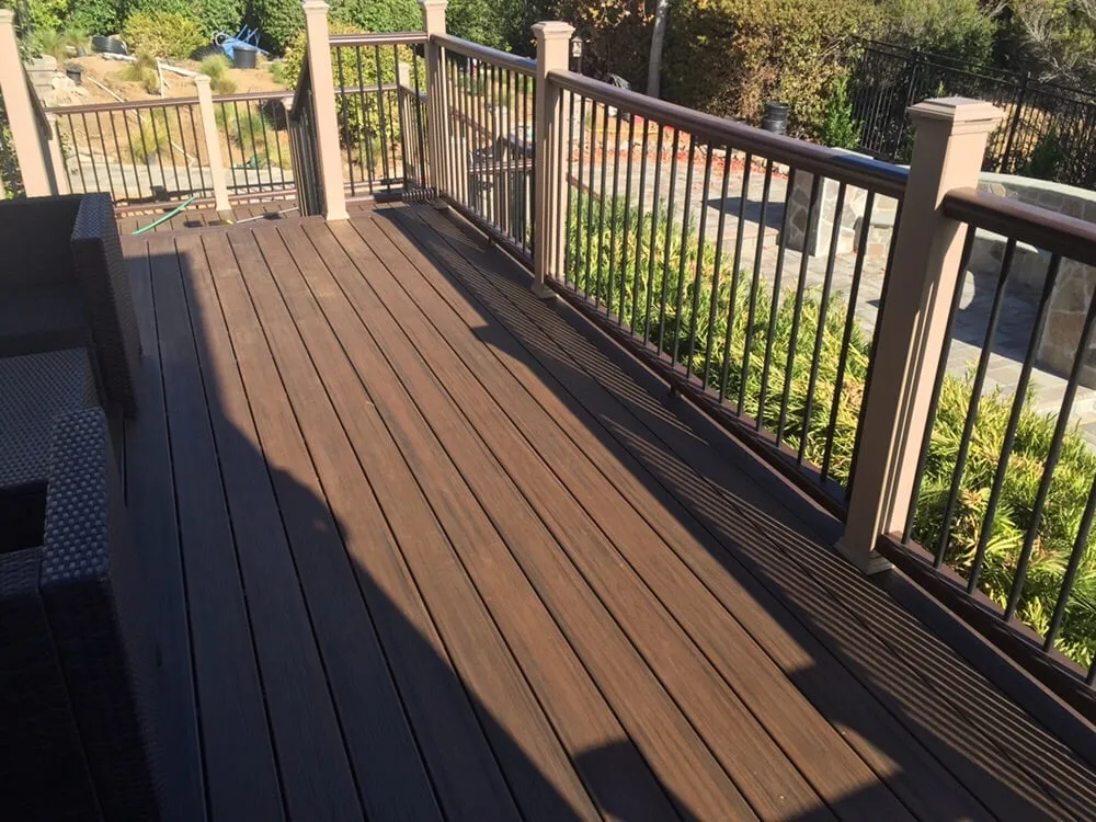 Reliable lawn care service in Los Altos, CA - Modern Paving