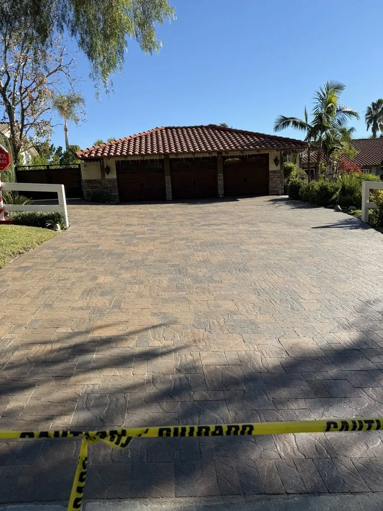 Professional residential landscaping in Rancho Cucamonga, CA - Modern Paving