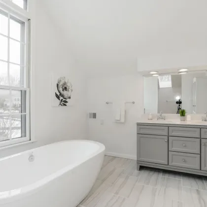 Top-rated lawn mowing service in Manassas Park, VA by Modern Touch Remodeling