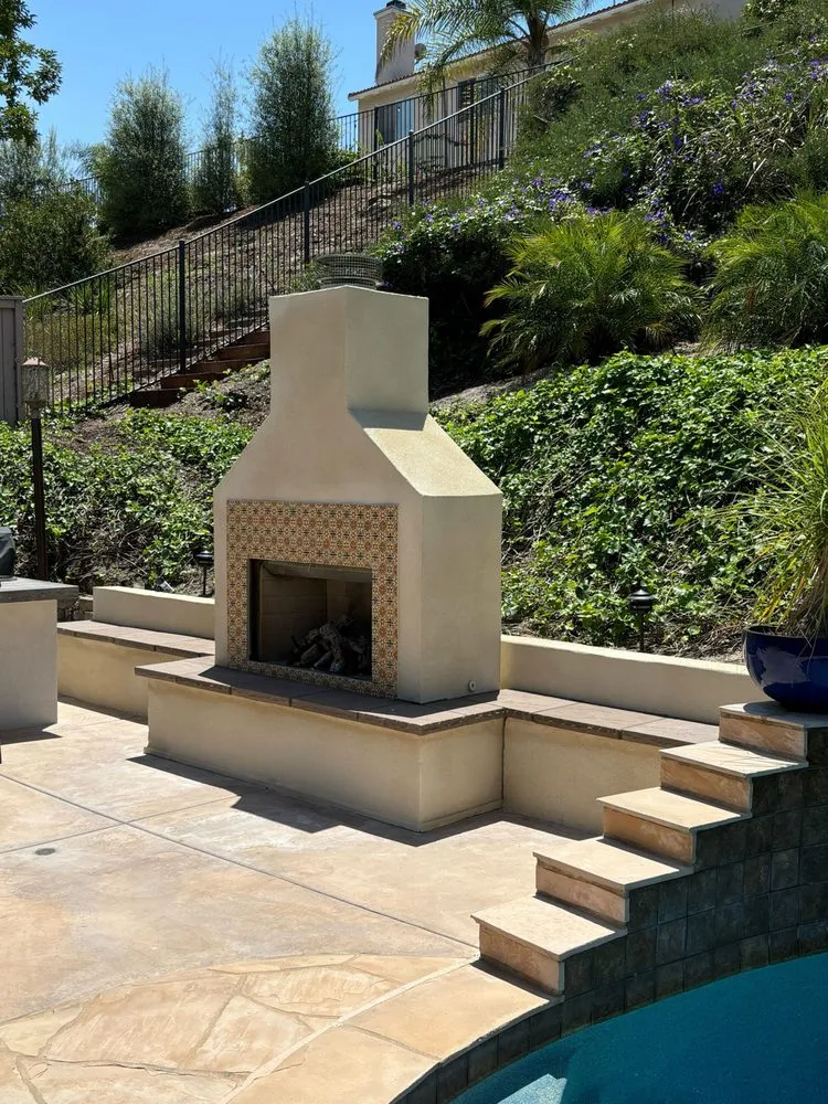 Expert yard maintenance for homes in San Diego, CA by Modern Yardz