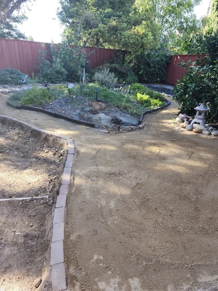 Affordable lawn mowing service in Oakley, CA - Modernscapes Innovations