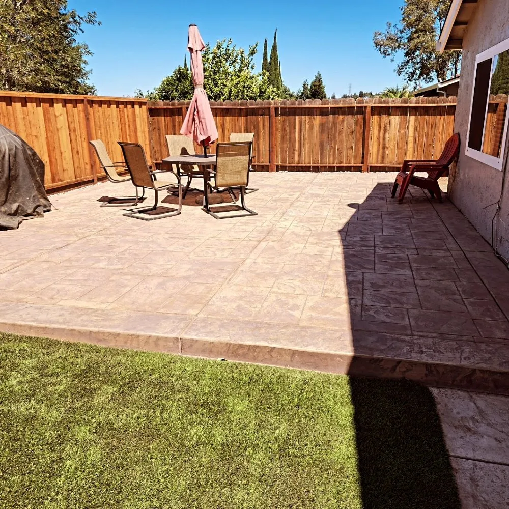 Affordable yard cleanup service for year-round maintenance across Oakley, CA - Modernscapes Innovations